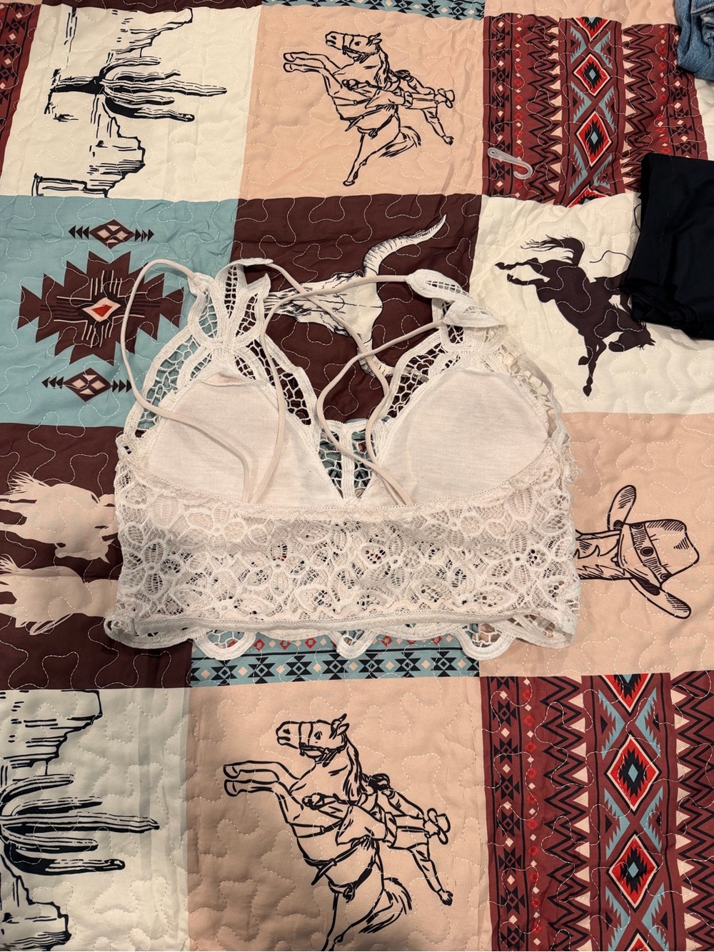 SHEIN White Floral Lace Bralette with Strappy Back